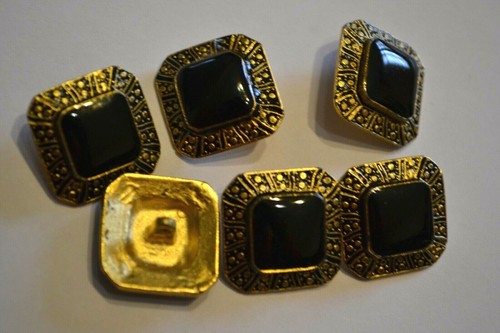 Boutons anciens carrés - 6,
