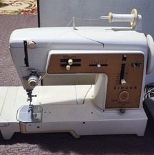 Ancienne Machine à Coudre