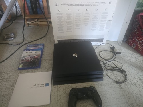 Sony playstation pro ps4 - 4,