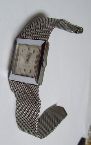 Vintage timex windup - vintage, calendar