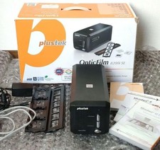Plustek OpticFilm 8200i AI Film Scanner with Accesories