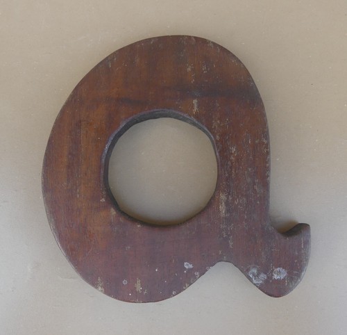 Ancienne lettre enseigne a - ancienne, "a"