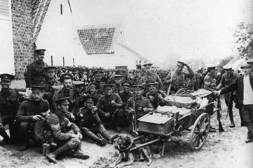 Ww1 halte dans un village - dans,