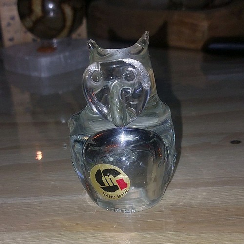Statuette chouette verre - en,