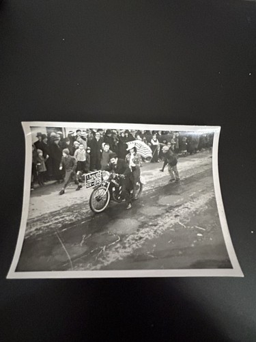 Photo moto ancienne - photo,