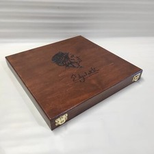 Boîte À Pièces Reine