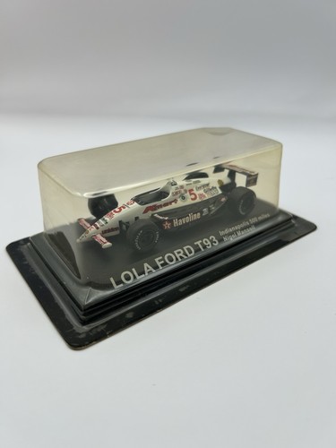 R582 voiture miniature atlas - r582,