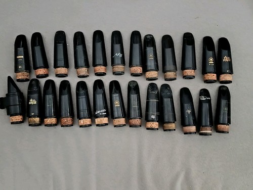 Clarinet mouthpieces - 25,