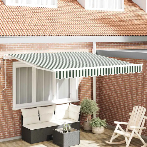 Auvent rétractable tissu - tissu, et