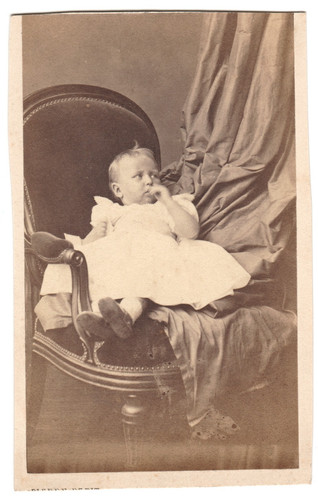 Enfant garcon bébé - dans, un