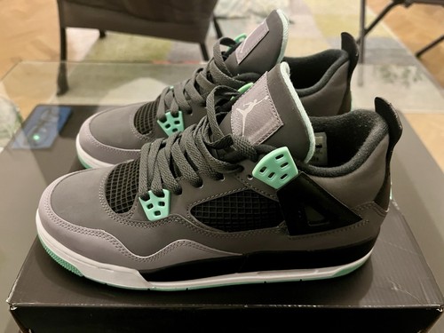 Air jordan retro green glow - 4,