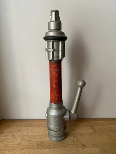 Ancienne lance incendie - lance,