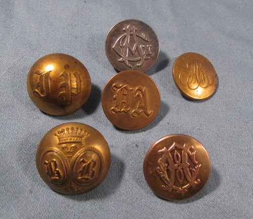 Boutons livrée avec - 6,
