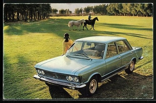 Carte postale fiat 130 - 130, dans