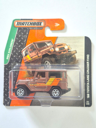 Miniature matchbox toyota - 1/64,