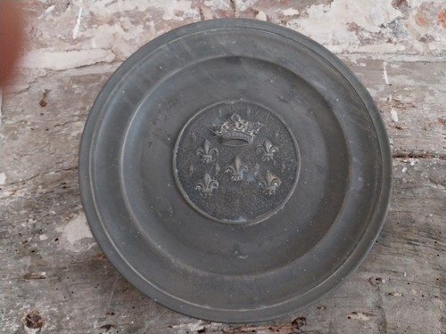 Assiette décorative étain - assiette,
