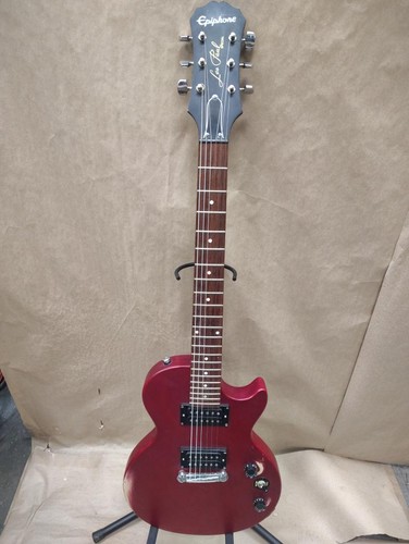 Epiphone elec guitar - epiphone, les