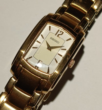 Seiko vintage tank quartz