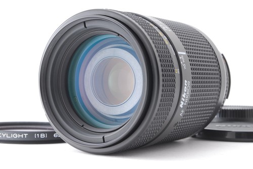 Top comme neuf - [top, zoom