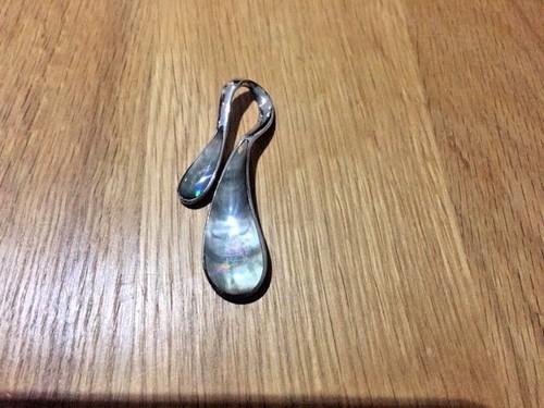 Pendentif nacre grise - gris,
