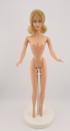 Vintage barbie doll blonde tnt - vintage,