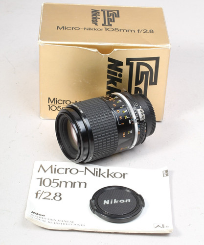 Nikon 105mm micro nikkor - 105mm,