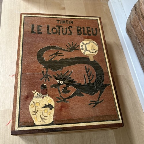 Tintin lotus bleu wooden - le,