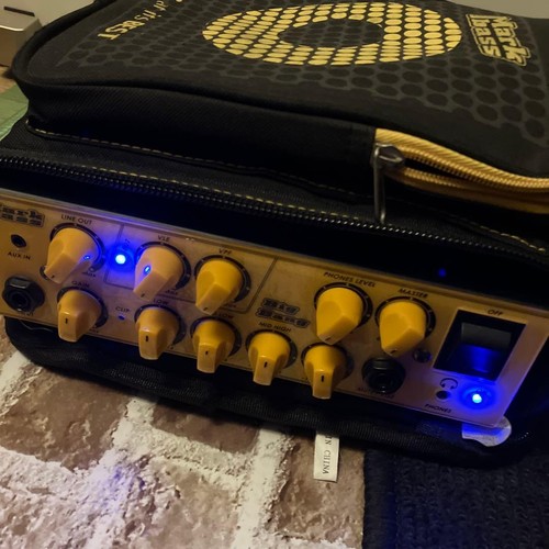 Tête amplificateur basse - tête,