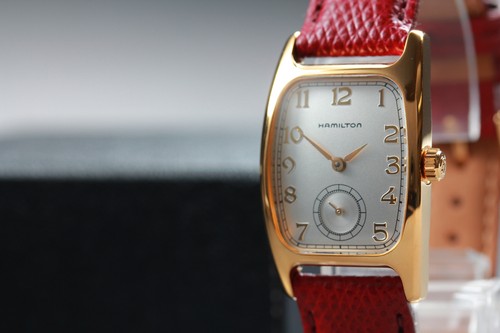 Presque comme neuve - [], montre