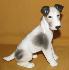 Figurine chien Fox terrier