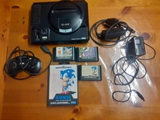 Ancienne console Sega Mega