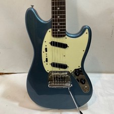 [Fender Japan] Guitare