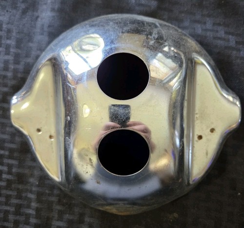 Suzuki gt750 headlight bucket - suzuki,
