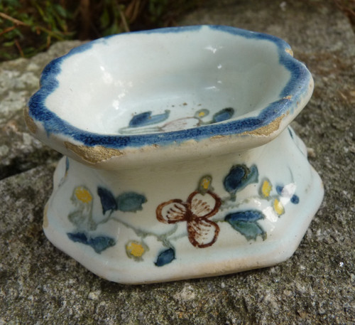 Saleron faience xviii - saleron, ème