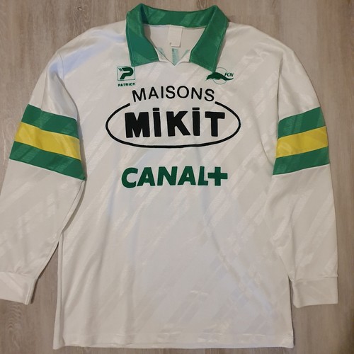 Maillot nantes porté - fc,