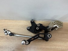 UNE PLATINE PILOTE AVANT