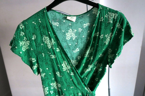 Robe portefeuille verte - , et