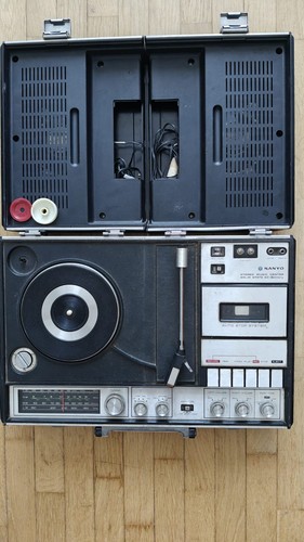Lecteur radio cassette - , box