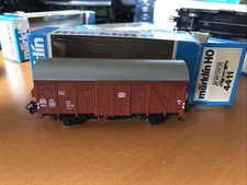 MARKLIN HO :  WAGON COUVERT