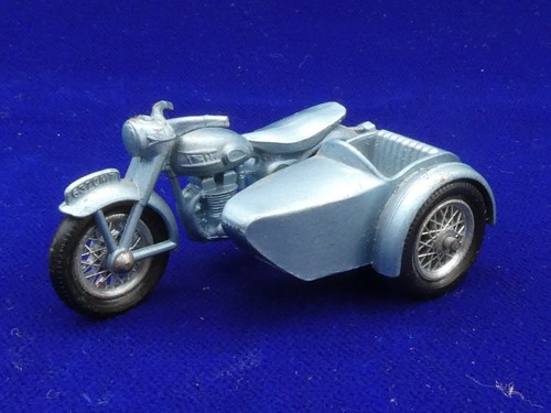 Superbe rare top matchbox - superbe,