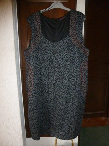 Belle robe gris grande - grande, taille
