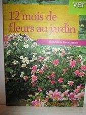 LIVRE - 12 MOIS DE FLEURS AU JARDIN