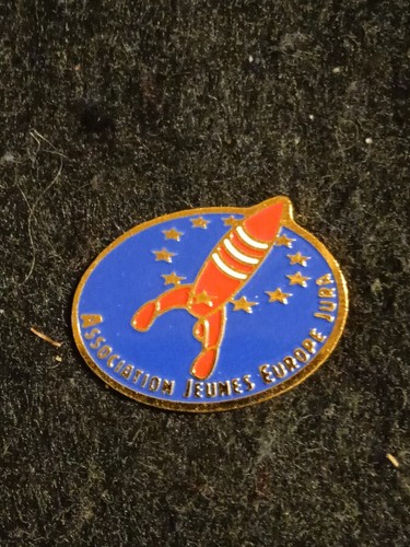 Pin tintin fusée - pin's,