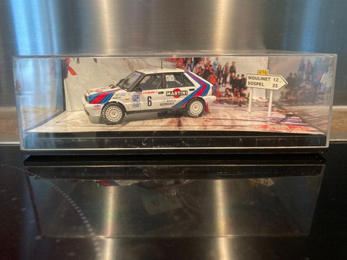 Lancia delta 4wd martini - hf,