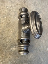 Ancienne crémone de fenetre,en fonte pour tige D16, estampillée