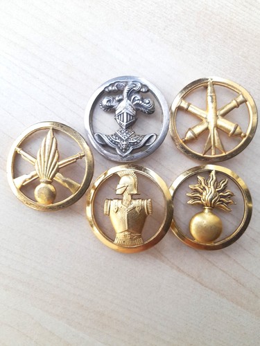 Lot insignes de beret - 5,