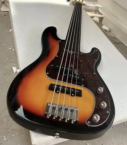 String fretless electric - 4/5,