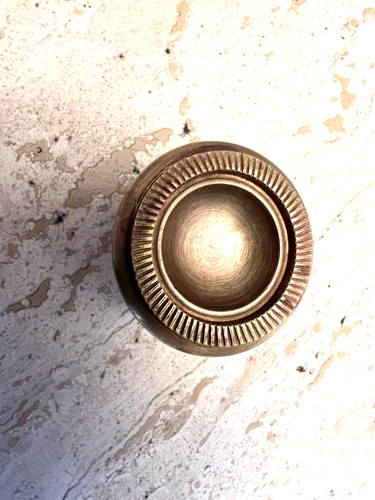 Bouton ancien bronze - bouton, en