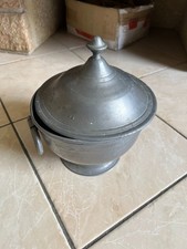 Ancienne soupière en étain