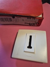 Legrand 80670 - Prise